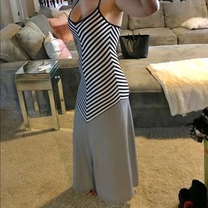 Black and white stripped MAXI 💋 dress